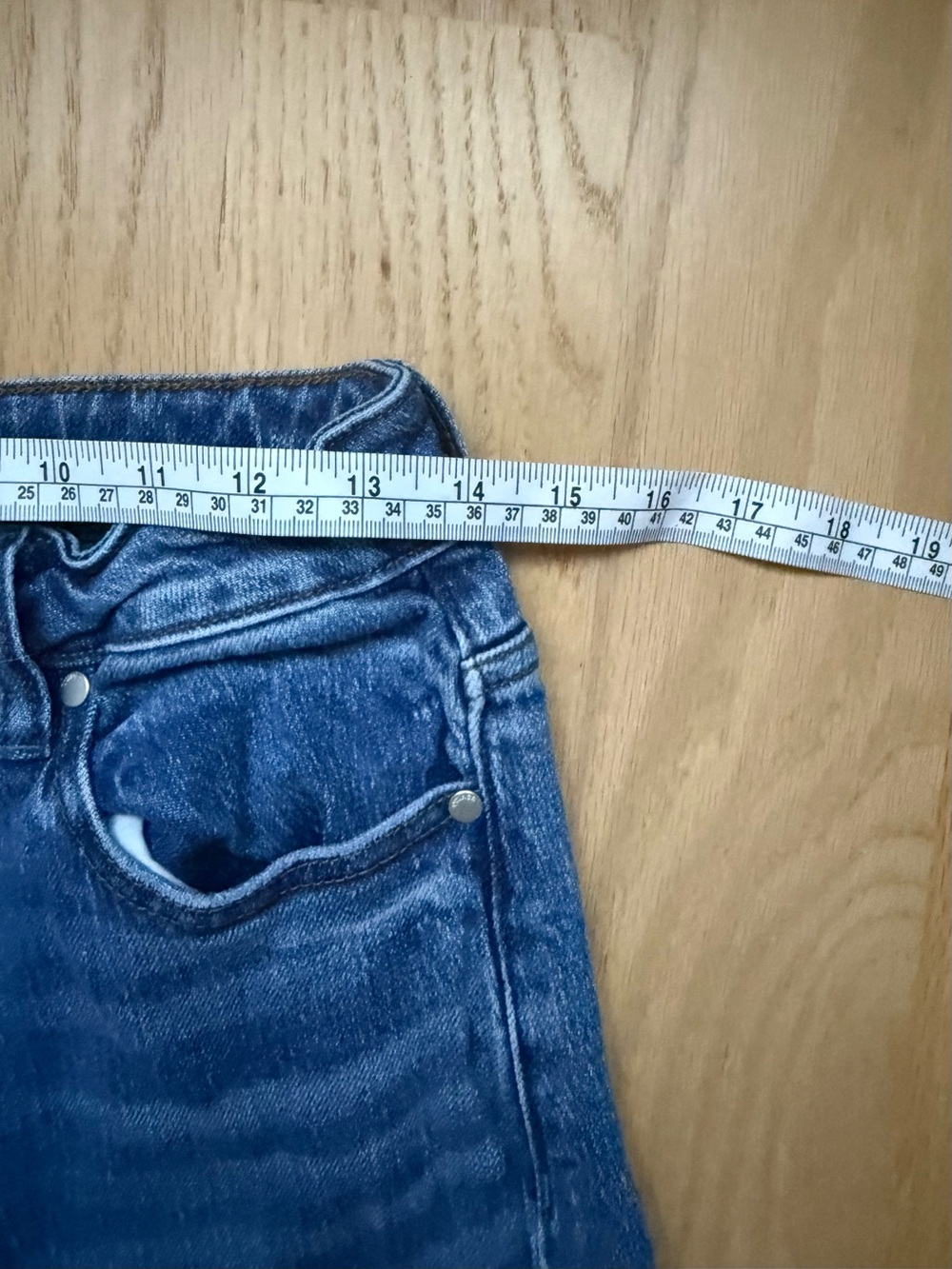 Quince - Bella Stretch Relaxed Straight Jeans - Picture 5 of 7